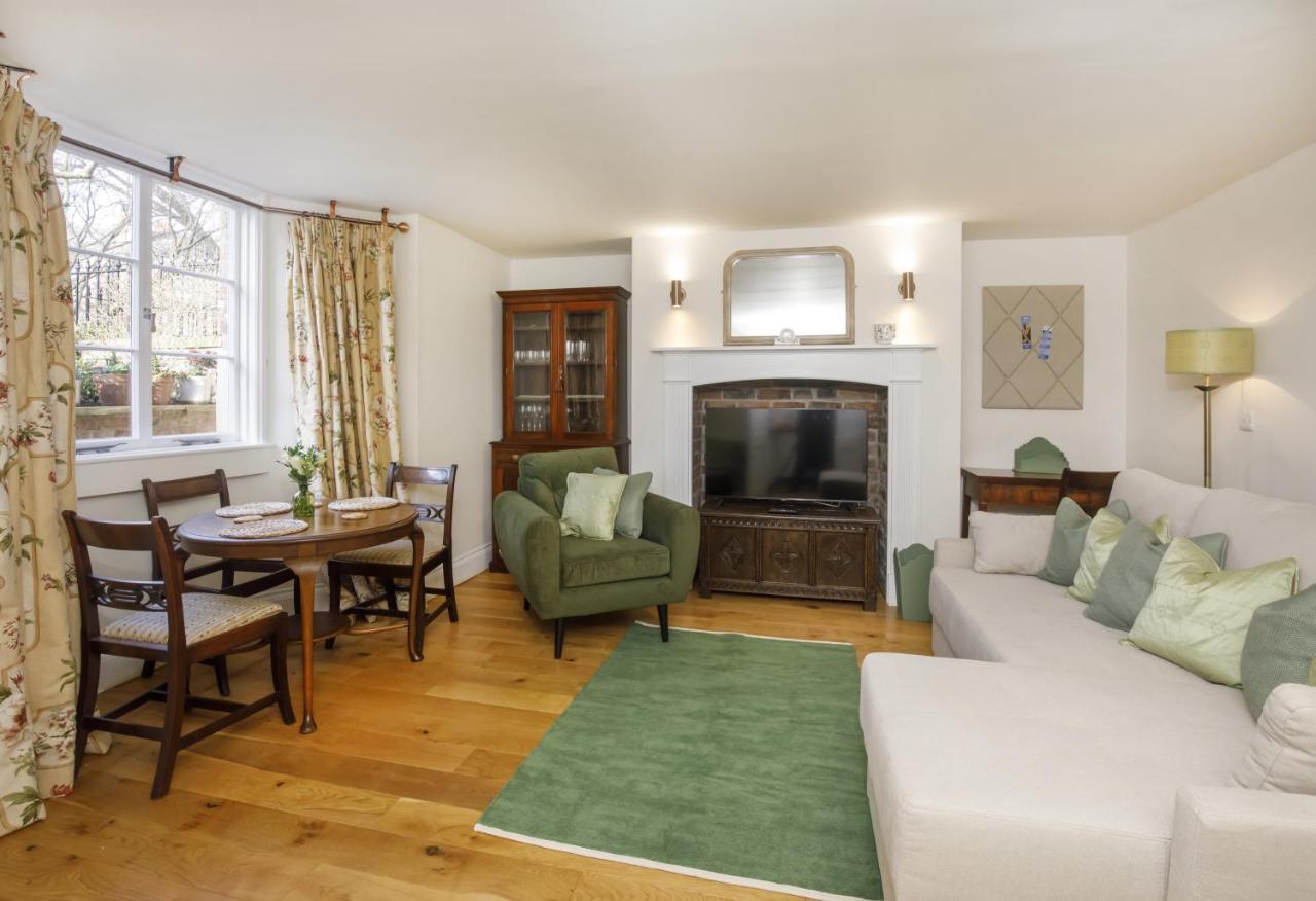 The Garden Square - Unique Luxury Apartment In Historic Garden Square - Ideal For 2 People York Ngoại thất bức ảnh
